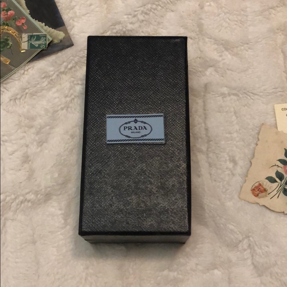 PRADA SUNGLASSES STORAGE BOX